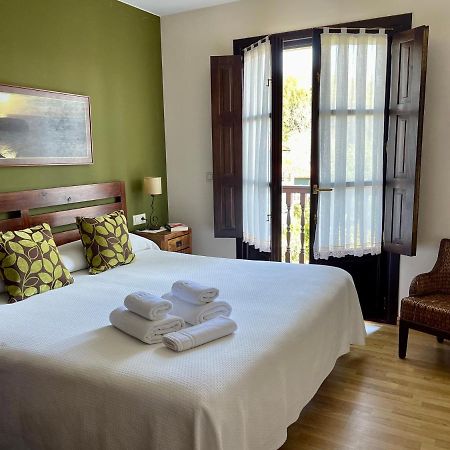 Hotel Rural El Texeu Parres de Llanes エクステリア 写真