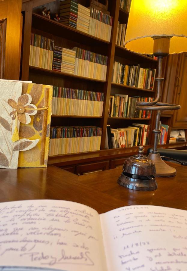 Hotel Rural El Texeu Parres de Llanes エクステリア 写真
